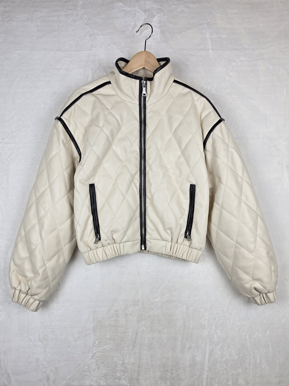 7 For All Mankind Quilted Faux Leather Moto Jacket Womens Medium Cream Ivory
